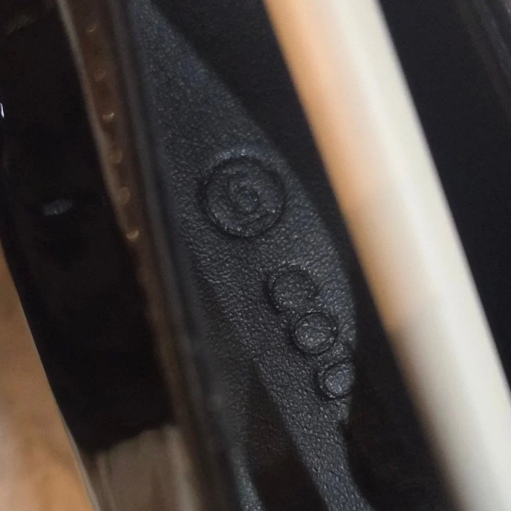 N/A black patent